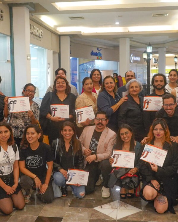 Exposición de alumnos del FFIEL